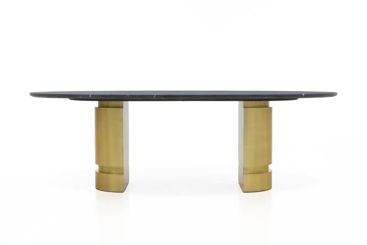 Gustav Dining Table
