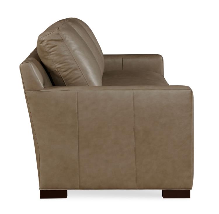 Leatherstone Sofa In B402lr21 (Stocked)