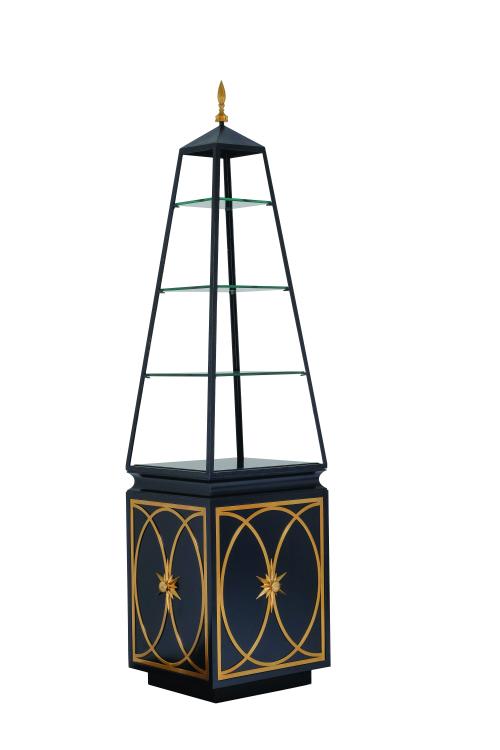 Cleopatra's Needle - Etagere