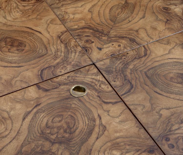 Basil Game Table