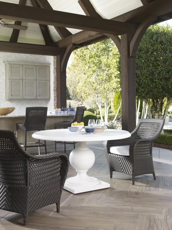 Outdoor Dining Urn Table Base