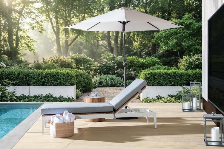 Ronan Poolside Aluminum/Teak Chaise