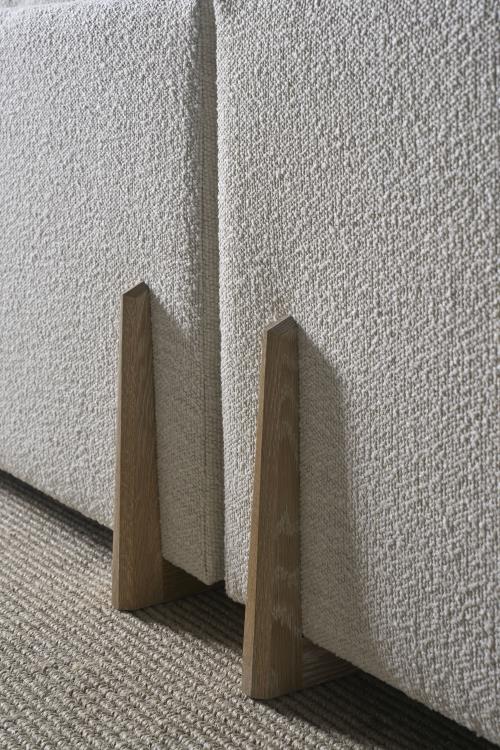 Great Room 40"D 2-Piece Sectional W/ Runner Base In 71660L10 ( Stocked)