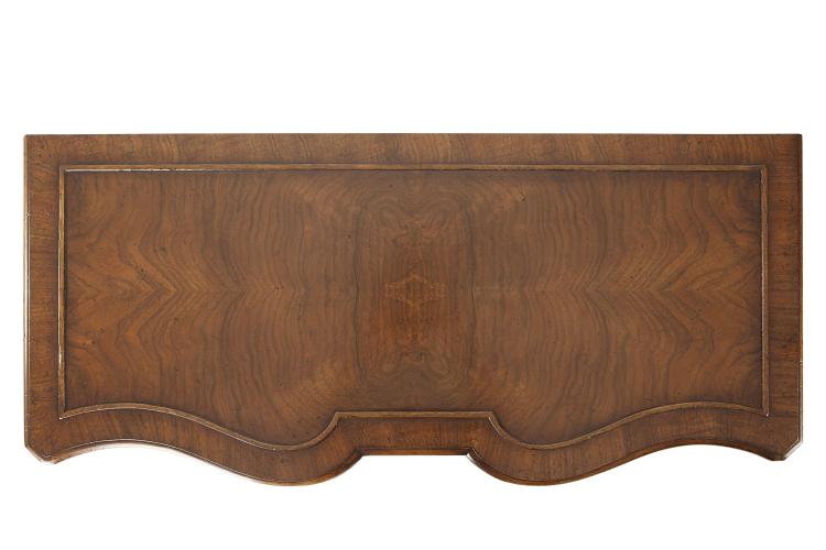 Byron Serpentine Chest