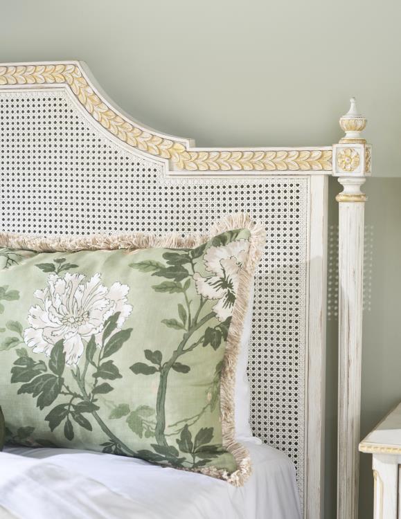 Emily Bed - King 6/6