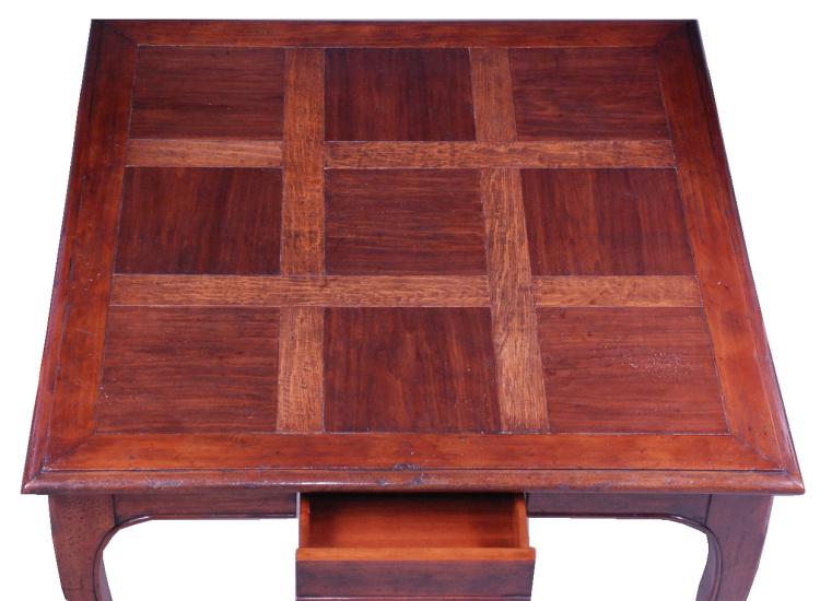 Hamilton Game Table