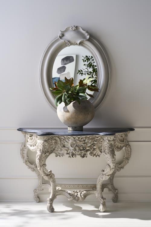 Tara Mirror